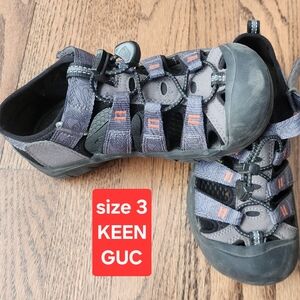 Keen Kids' Black and Gray Outdoor Sandals